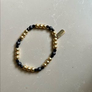 Black and gold beaded bracelet